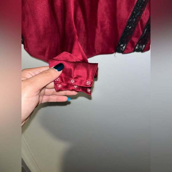 Vintage Victoria’s Secret Gold Label Satin Romper Bodysuit Teddy Burgundy Lace - Picture 10 of 10